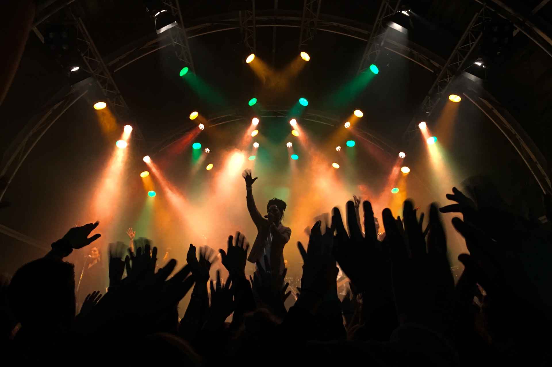 Live concerts, gigs and other music events